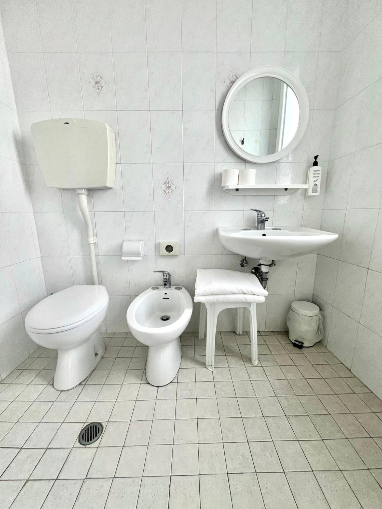 Hotel B&B Ardea Римини Экстерьер фото